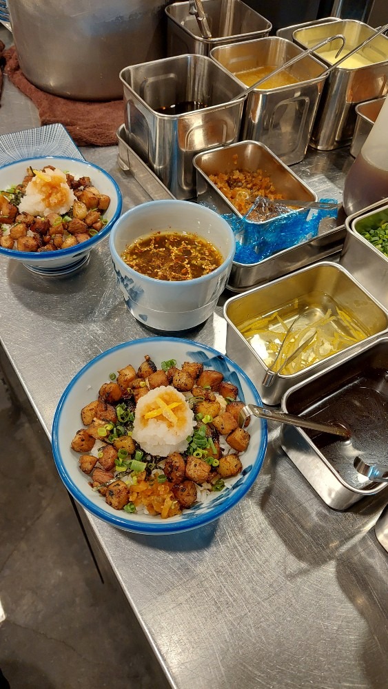 コロコロのチャーシュー丼！